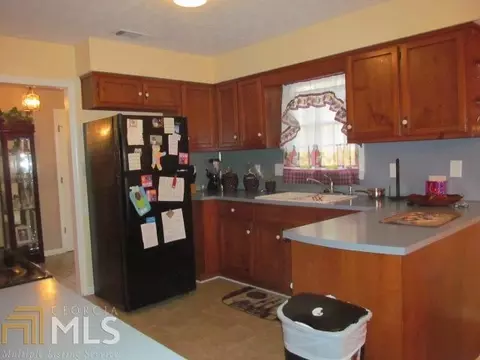 103 Brookshire Dr, Lagrange, GA 30240 photo 4