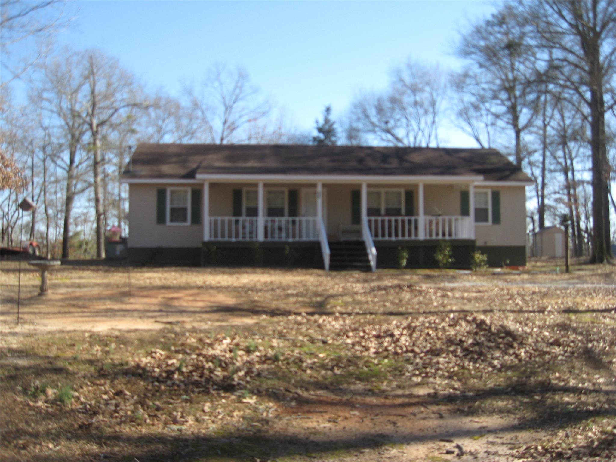 587 Beaver Run Ext, Bowman, GA 30624 photo 1