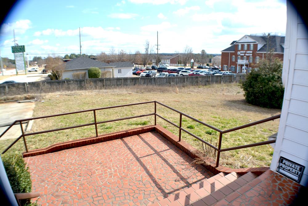 677 Jonesboro Rd, Mcdonough, GA 30253 photo 3