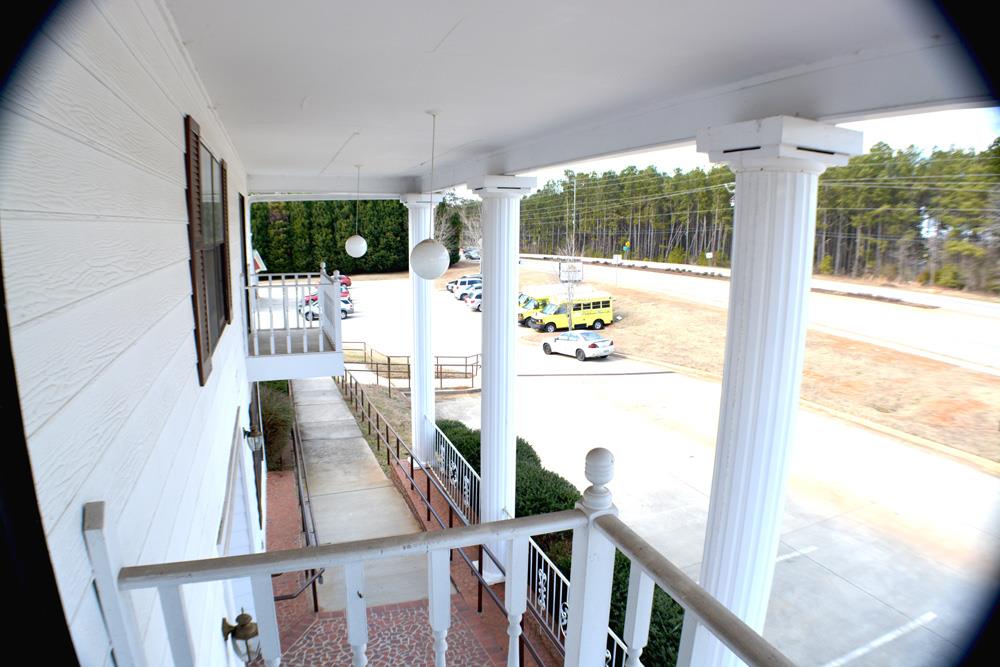 677 Jonesboro Rd, Mcdonough, GA 30253 photo 4