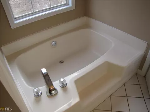 762 Ridgeside Rd, Bethlehem, GA 30620 photo 11