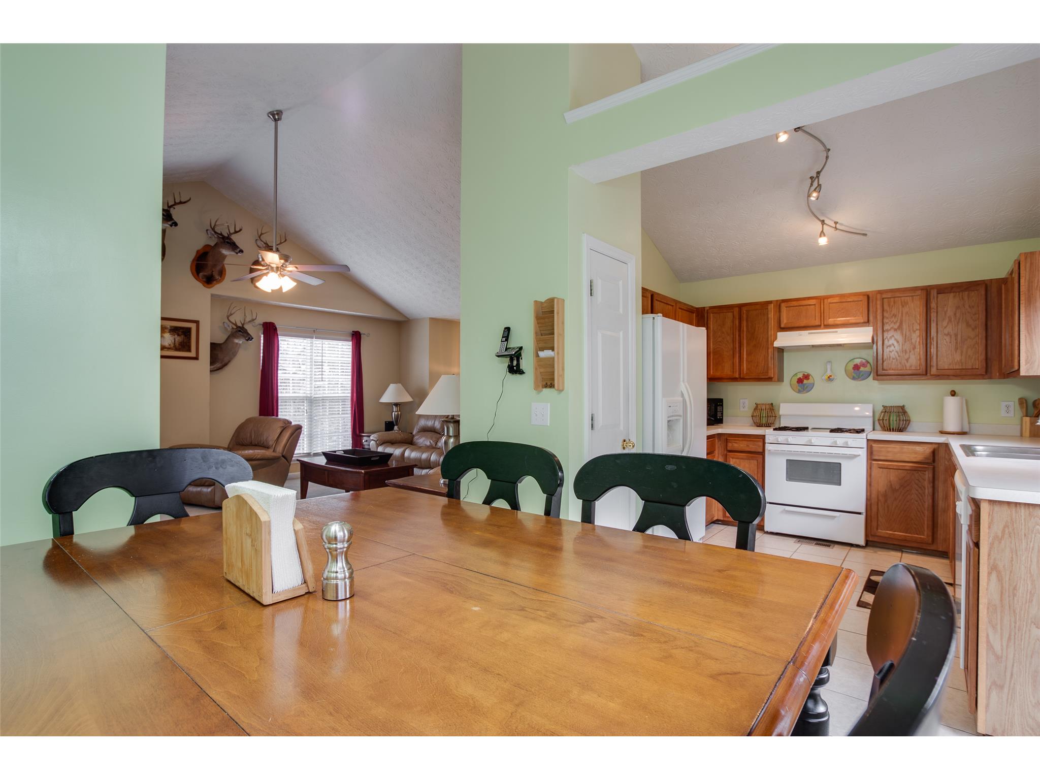 365 Arlington Ln, Commerce, GA 30529 photo 7