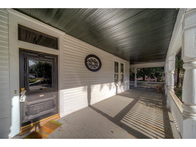 91 Hampton St, Mcdonough, GA 30252 photo 3