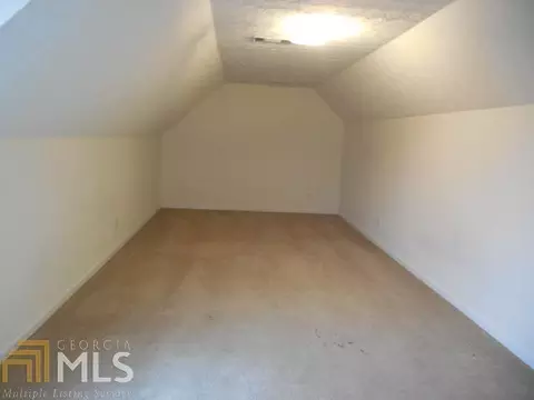3819 Walnut Path, Lithonia, GA 30038 photo 4