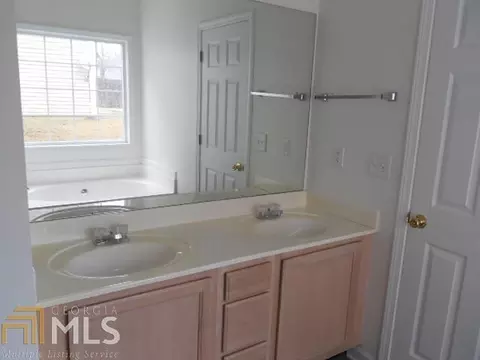 3819 Walnut Path, Lithonia, GA 30038 photo 10