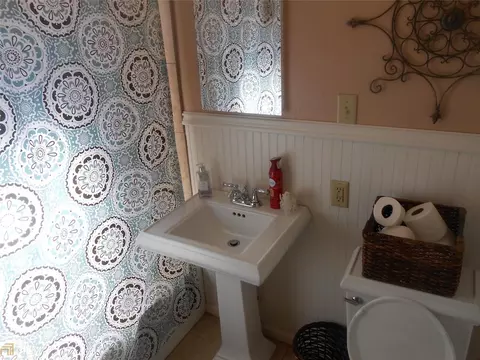 290 Victoria St, Commerce, GA 30529 photo 7