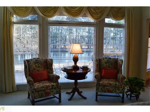 8905 Etching Overlook, Johns Creek, GA 30097 photo 9