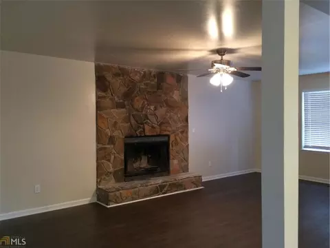 699 Giles Rd, Byron, GA 31008 photo 12