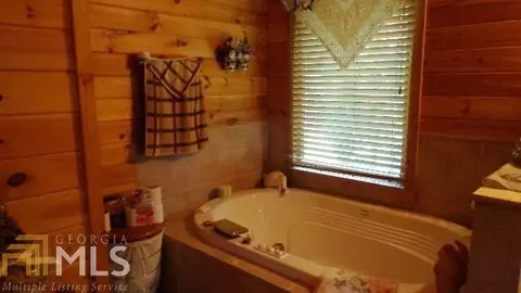 311 Borders Dr, Commerce, GA 30530 photo 7