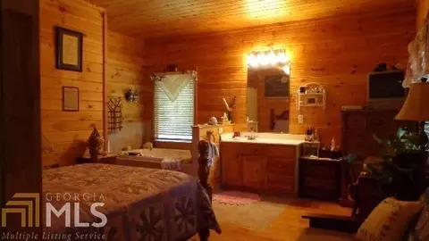 311 Borders Dr, Commerce, GA 30530 photo 6