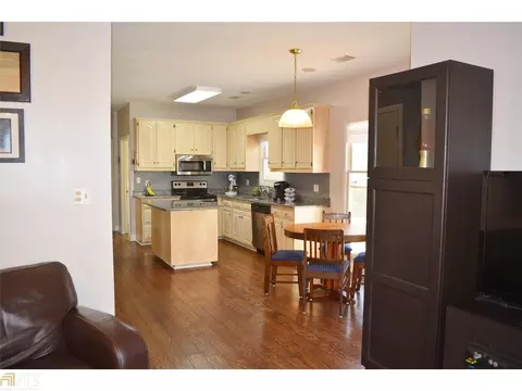 105 Jefferson Pl, Lagrange, GA 30240 photo 6
