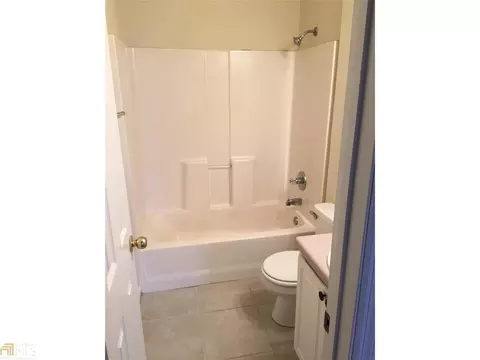 398 Debra Dr, Lagrange, GA 30240 photo 8