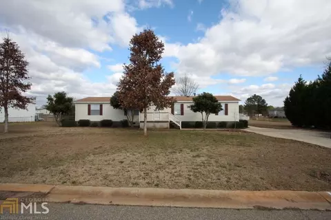 102 Belfair Dr, Byron, GA 31008 photo 1