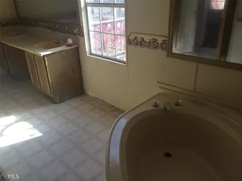 392 Brent Rd, Barnesville, GA 30204 photo 11