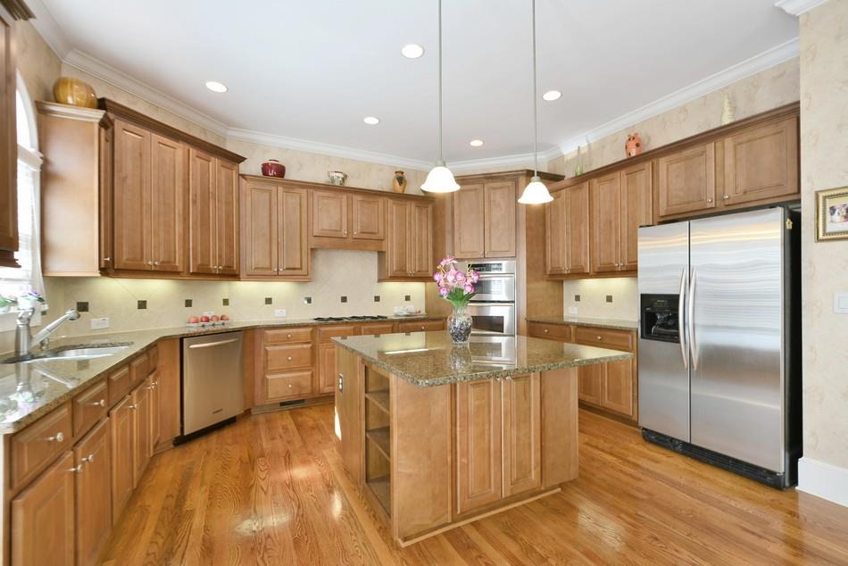 7635 Ledgewood Way, Suwanee, GA 30024 photo 4