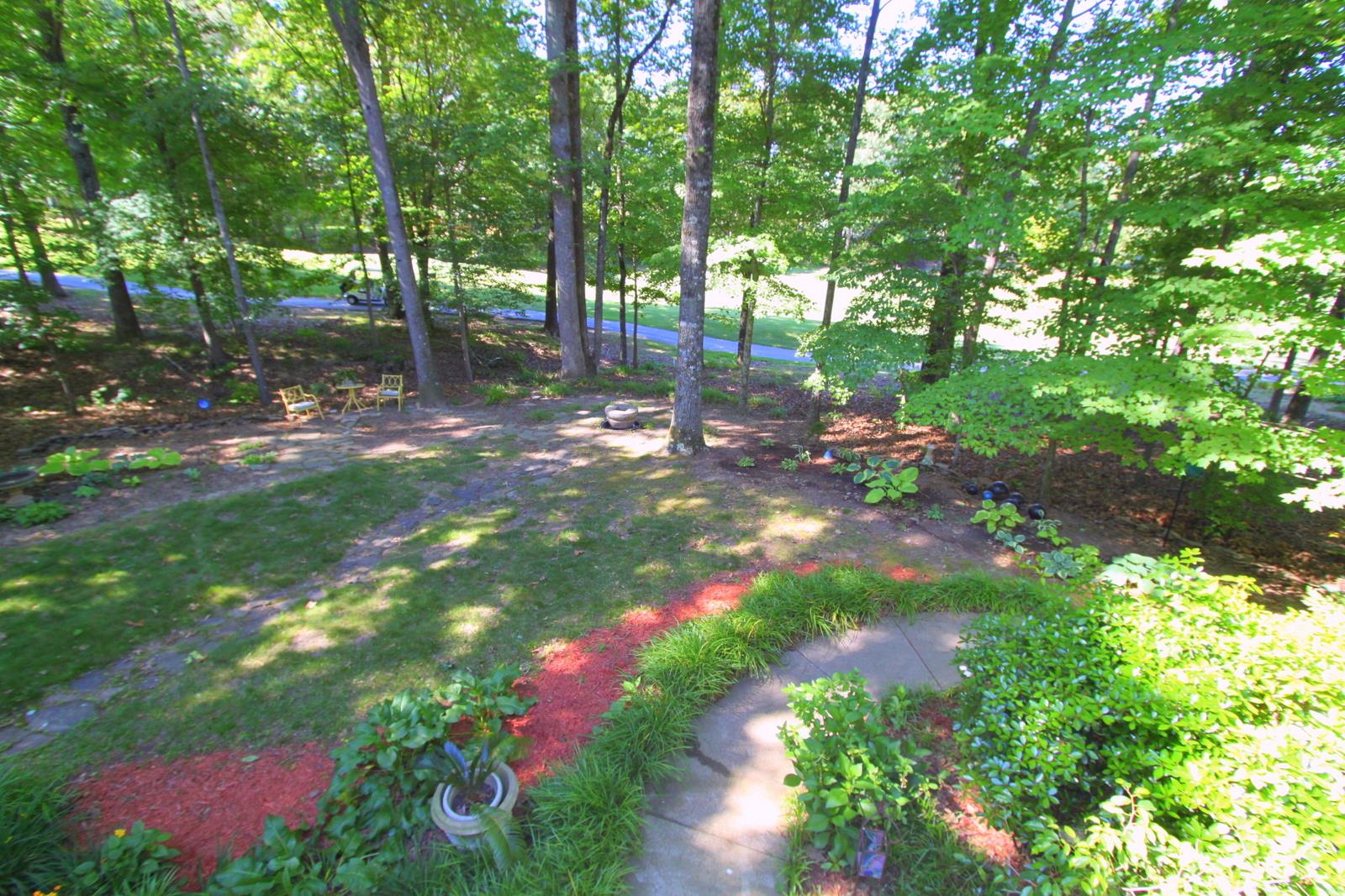 3365 Fairway Bend Dr, Dacula, GA 30019 photo 3