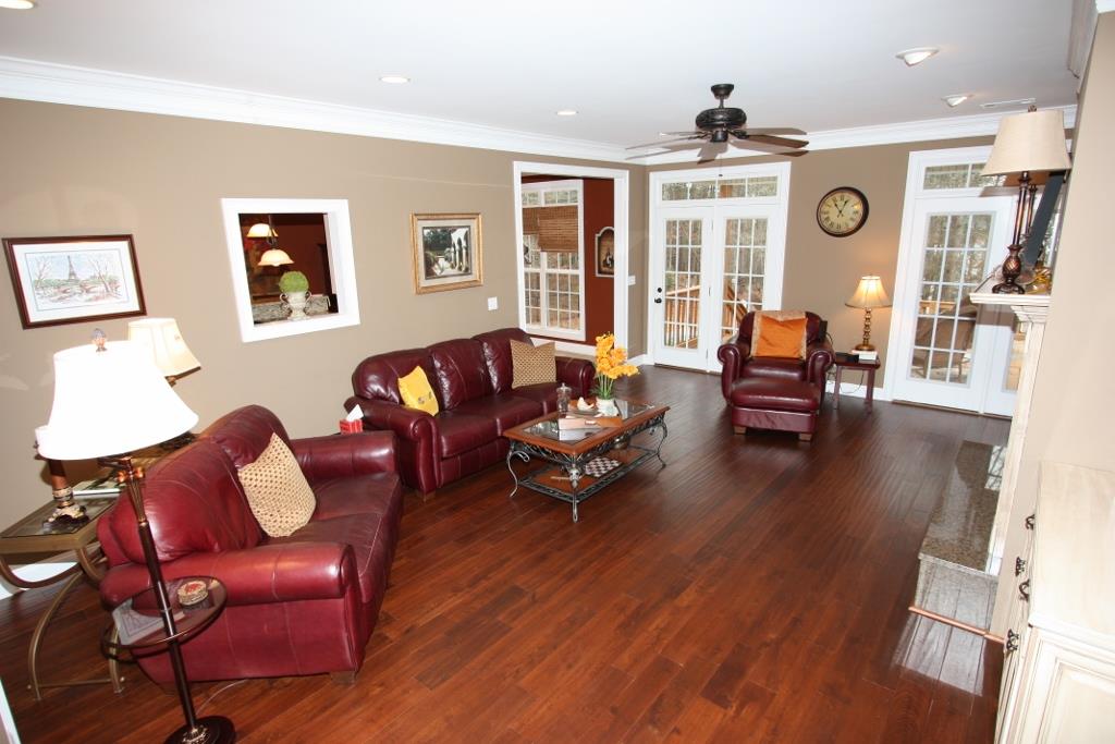 173 Creek Ridge Dr, Lagrange, GA 30240 photo 3