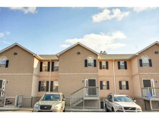 4020 Stillwater Dr, Duluth, GA 30096 photo 2