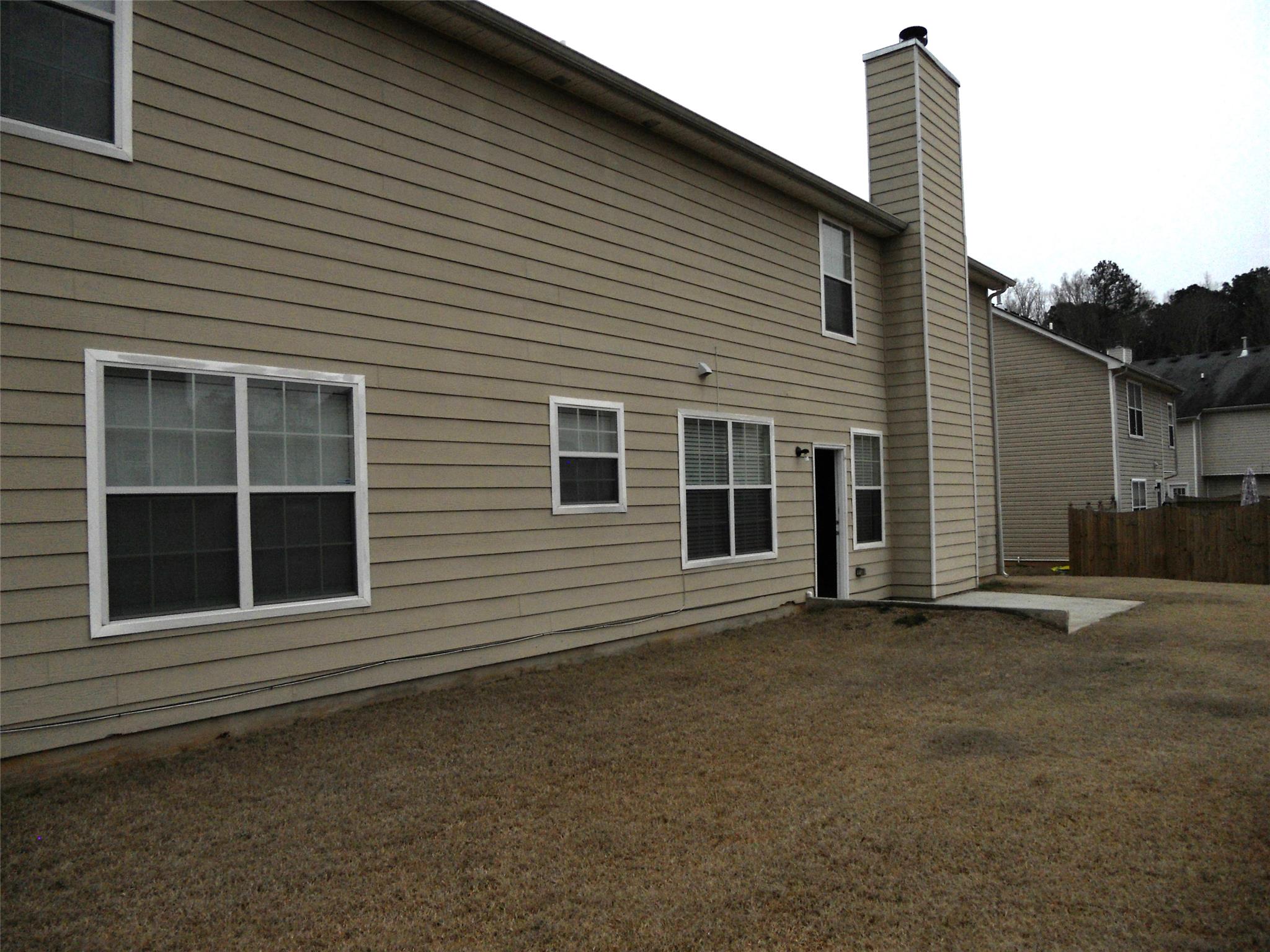 368 Othello Dr, Hampton, GA 30228 photo 2