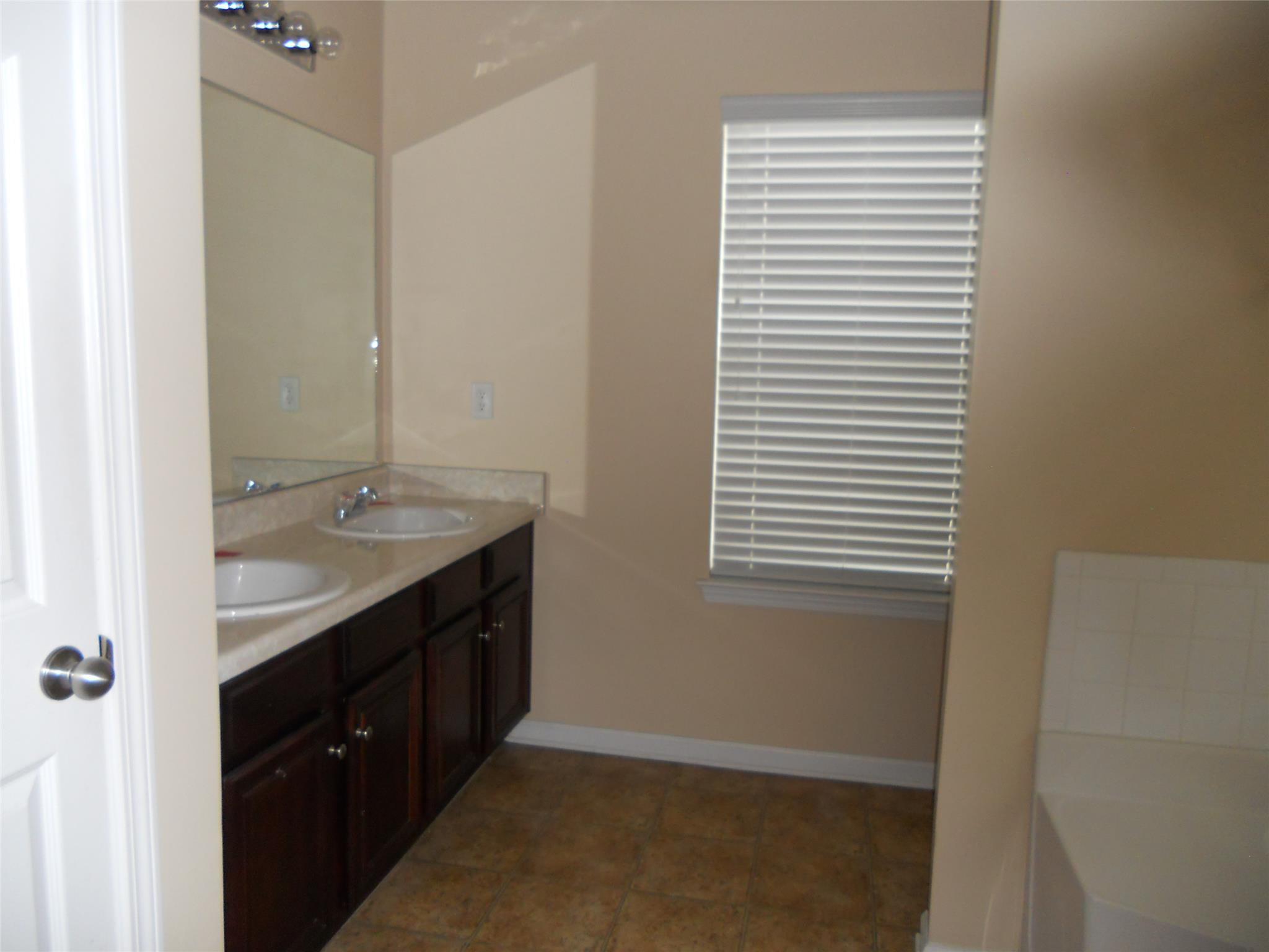 368 Othello Dr, Hampton, GA 30228 photo 14