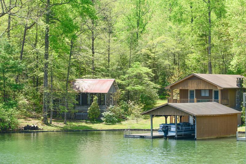 17 Chiggerchaw Rdg, Clarkesville, GA 30523 photo 1