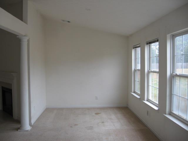 1019 Riverclift Dr, Conyers, GA 30094 photo 5