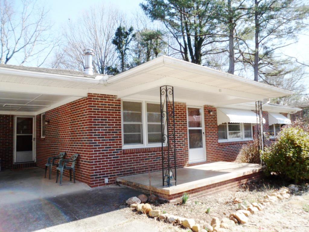 65 Hilltop Ln, Toccoa, GA 30577 photo 9