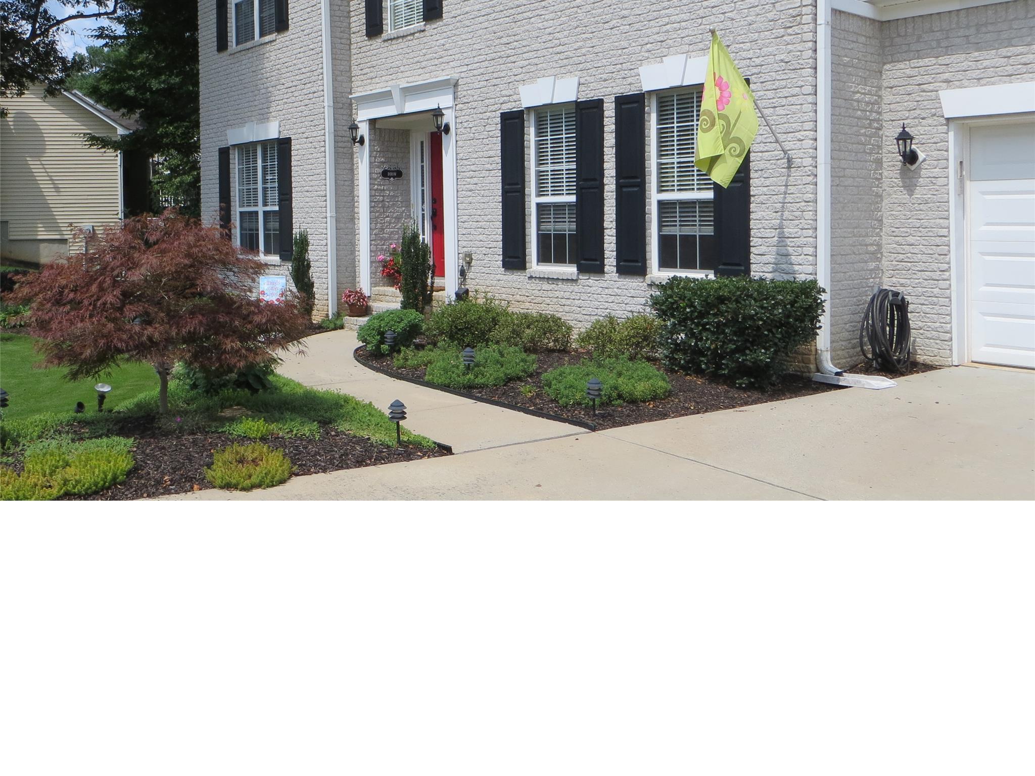 2572 Oak Bluff Dr, Dacula, GA 30019 photo 2