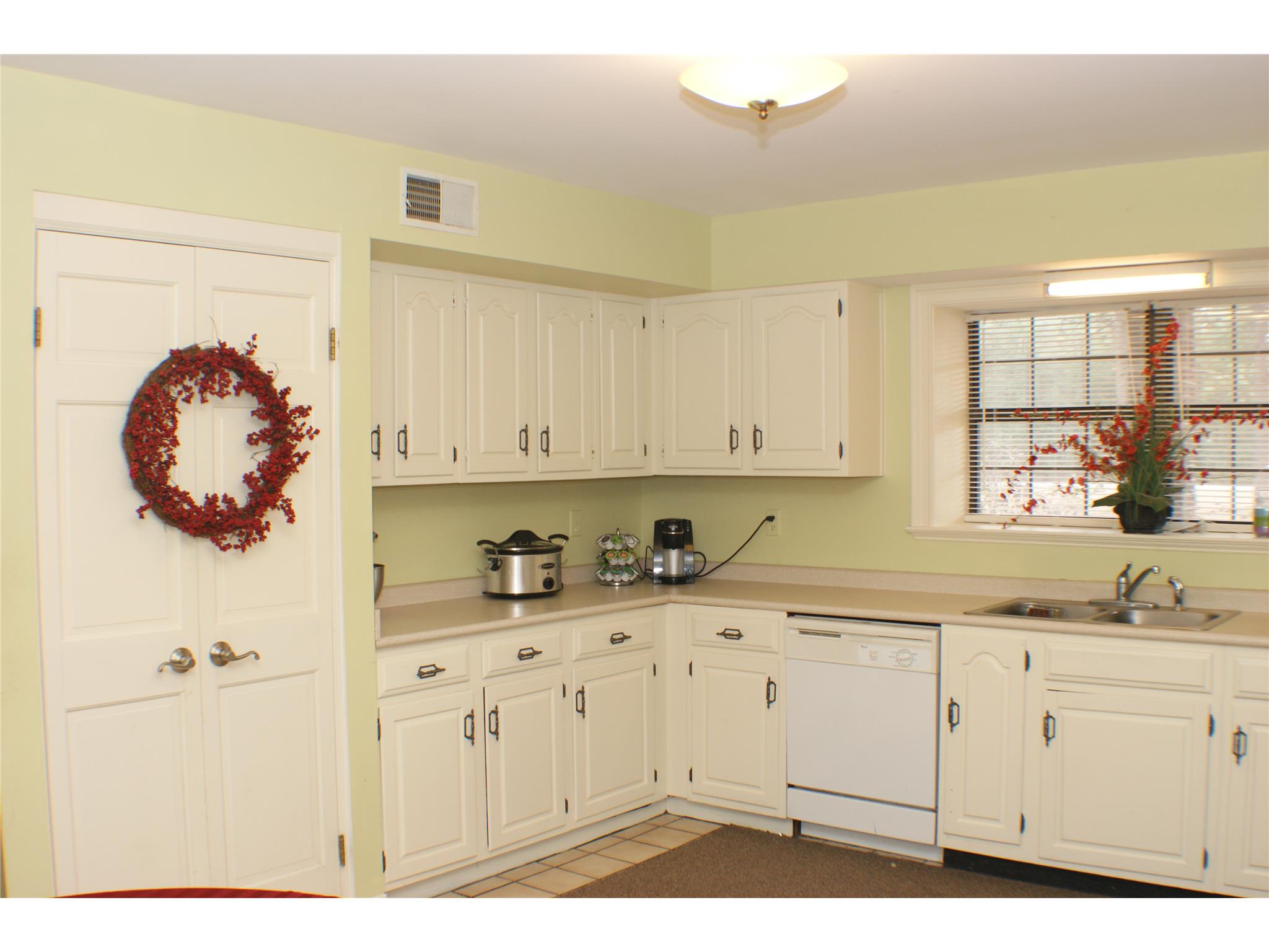 963 Stillwell Rd, Springfield, GA 31329 photo 8