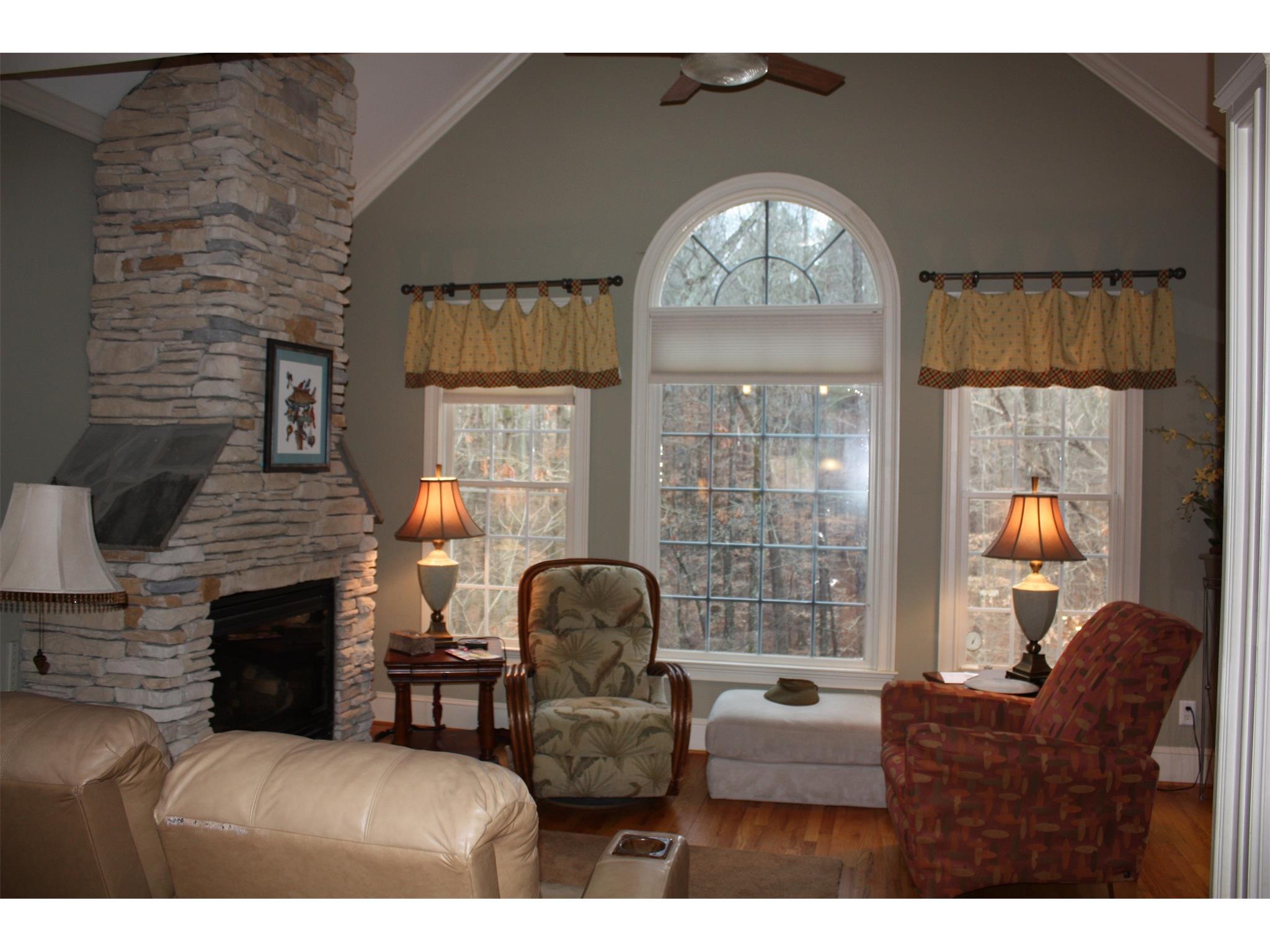 2280 E Maddox Rd, Buford, GA 30518 photo 10