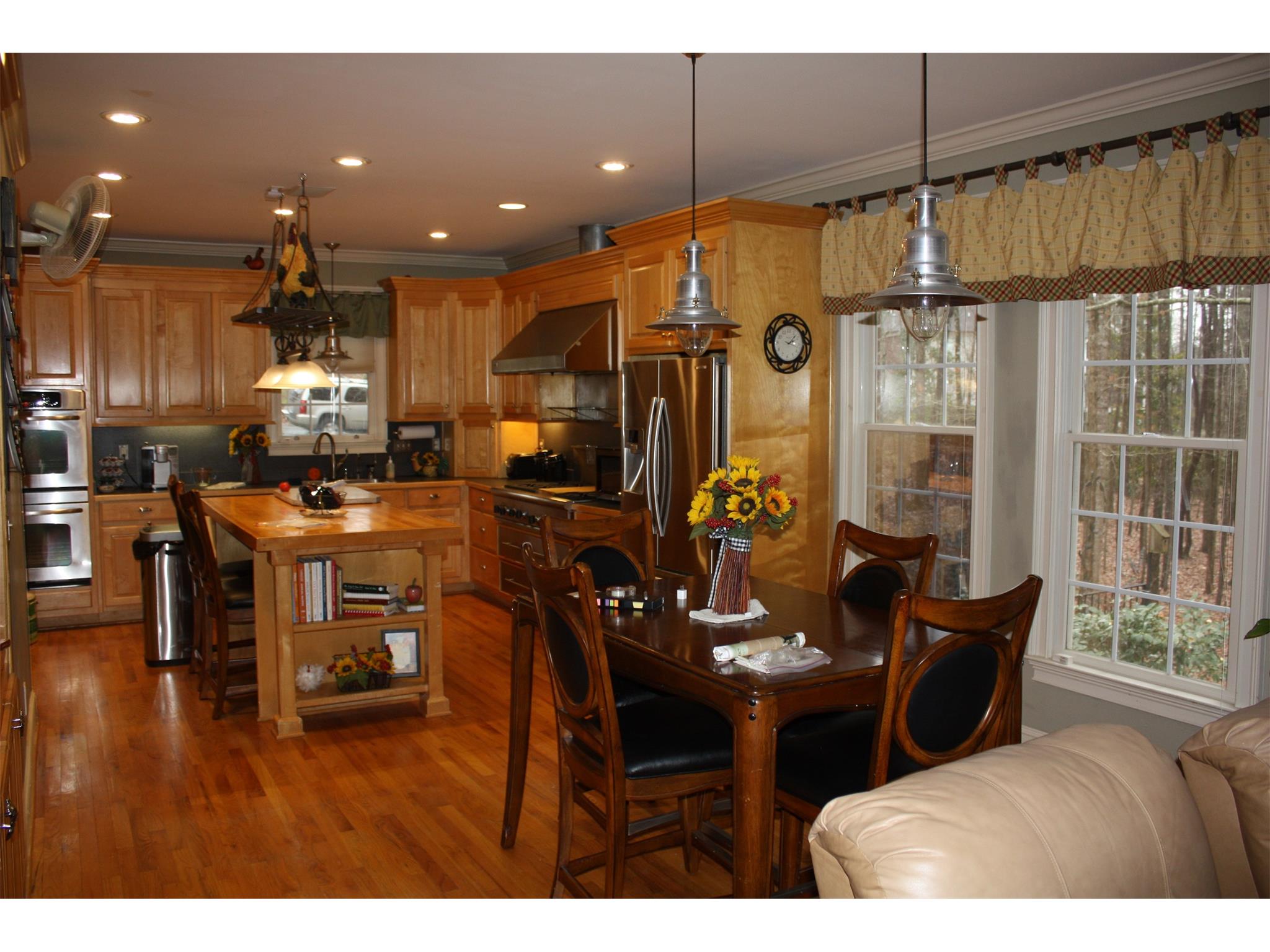 2280 E Maddox Rd, Buford, GA 30518 photo 9