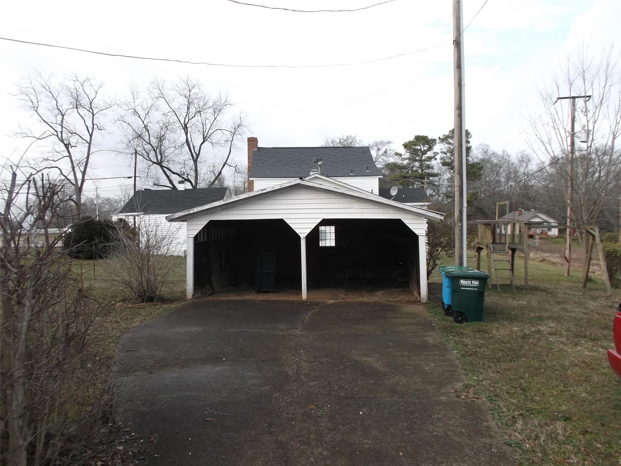53 Bowden St, Commerce, GA 30529 photo 5