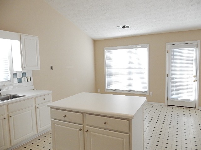 3240 Hampton Trace Ct, Buford, GA 30519 photo 15