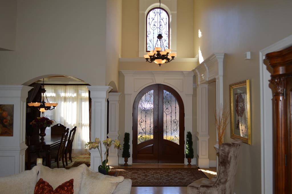 761 E Shore Dr, Canton, GA 30114 photo 3