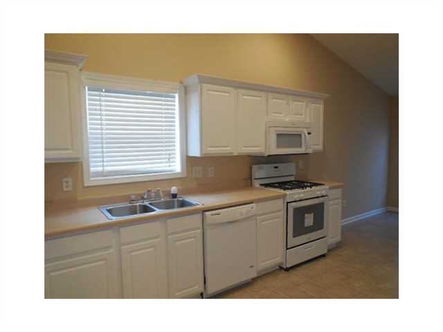 668 Bartow Dr, Dacula, GA 30019 photo 3