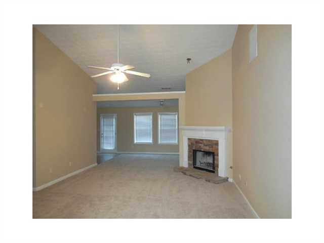 668 Bartow Dr, Dacula, GA 30019 photo 2