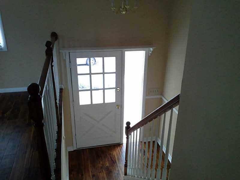 2878 Mockingbird Cir, Duluth, GA 30096 photo 2