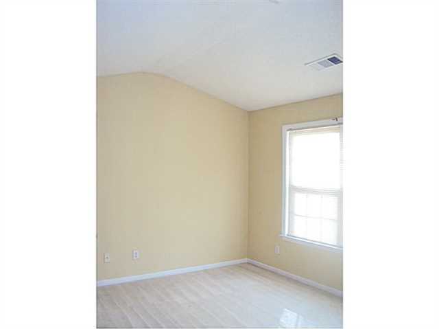 4114 Howell Park Rd, Duluth, GA 30096 photo 3