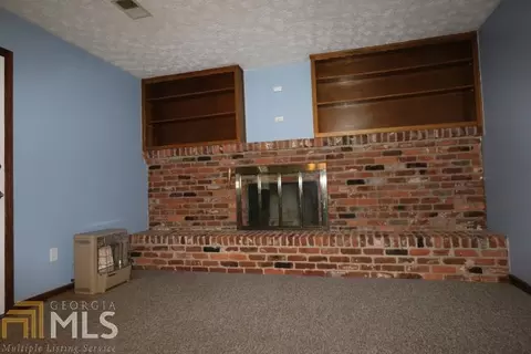 3720 Charlotte Dr, Rex, GA 30273 photo 8