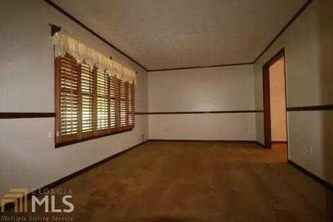 3720 Charlotte Dr, Rex, GA 30273 photo 3