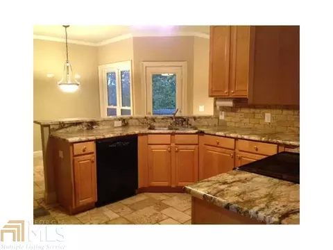 1065 River Bluff Dr, Winder, GA 30680 photo 7