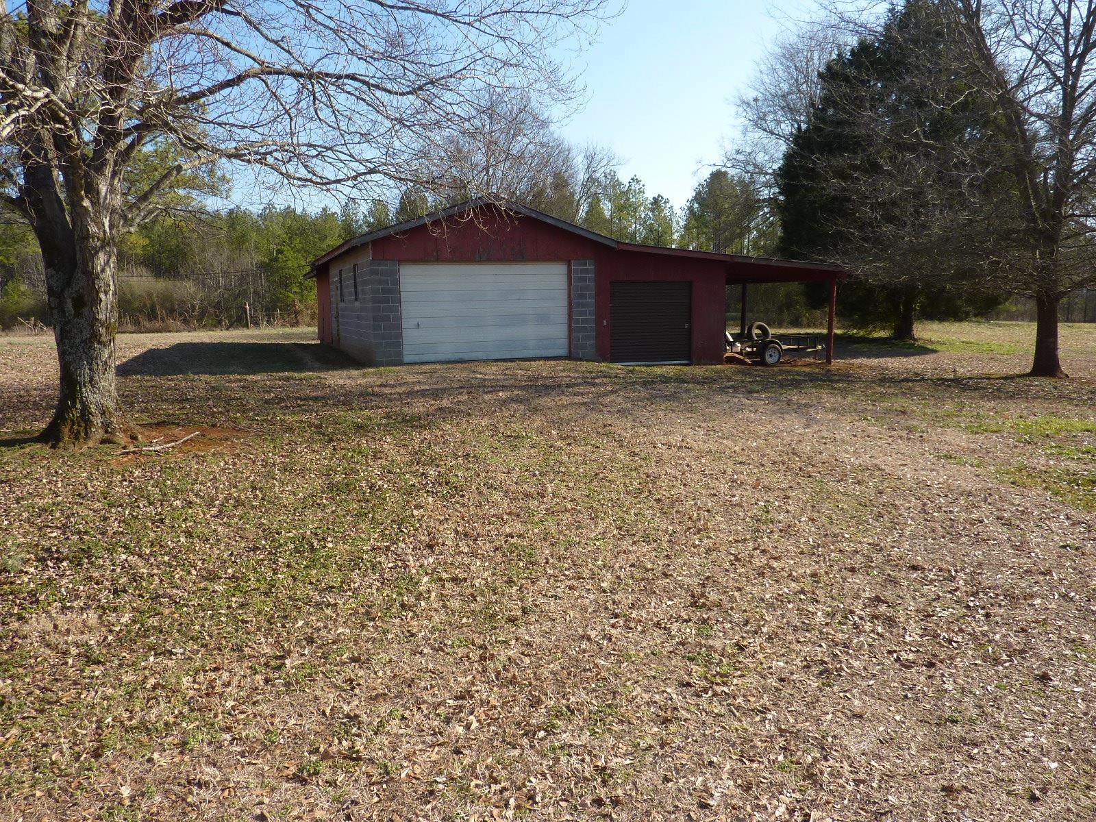 6483 Cave Spring Rd, Cave Spring, GA 30124 photo 2