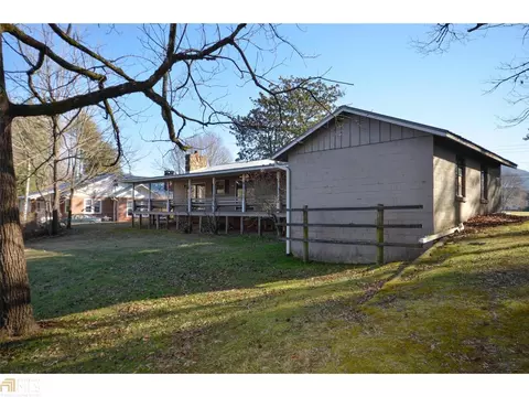 935 Franklin St, Dillard, GA 30537 photo 4