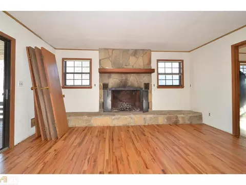935 Franklin St, Dillard, GA 30537 photo 6