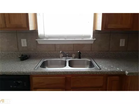 235 Capeton Ct, Covington, GA 30016 photo 7