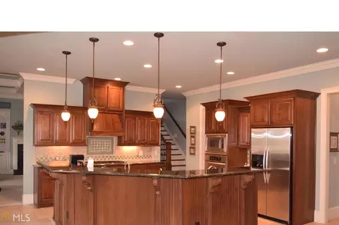 2690 Springbluff Ct, Buford, GA 30519 photo 6