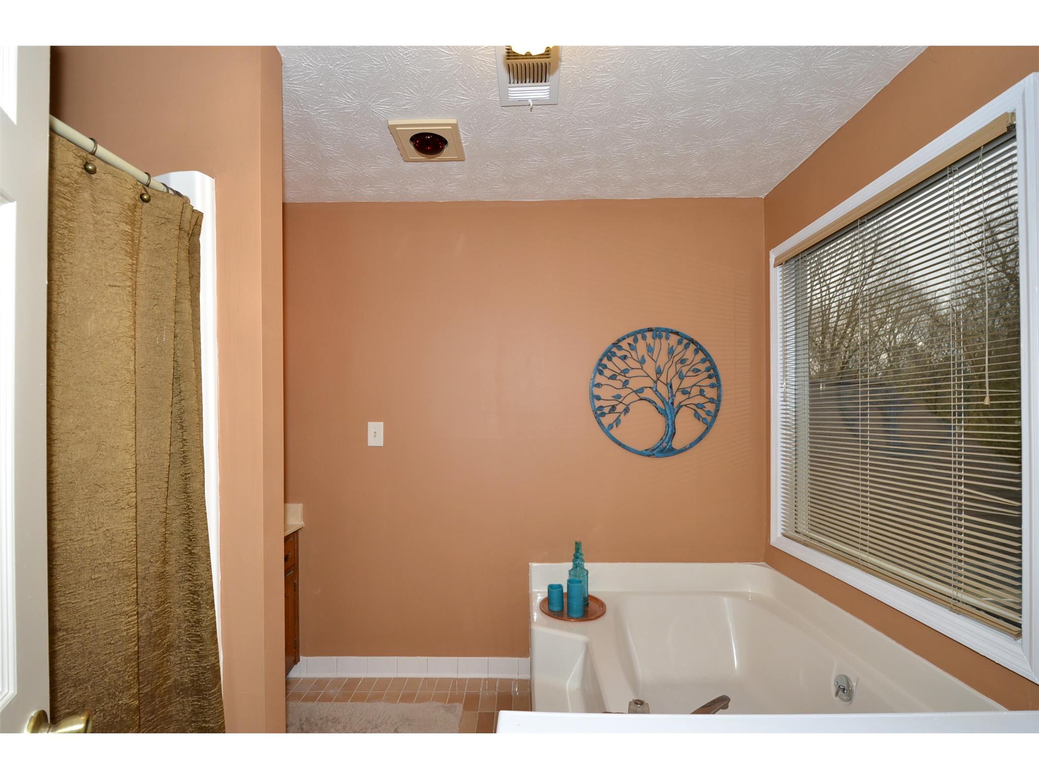 1638 Basin Dr, Suwanee, GA 30024 photo 12