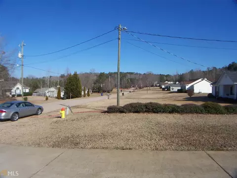 428 Hampton Green Dr, Lagrange, GA 30240 photo 22