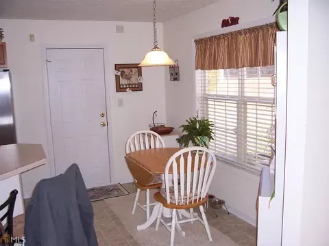 428 Hampton Green Dr, Lagrange, GA 30240 photo 11