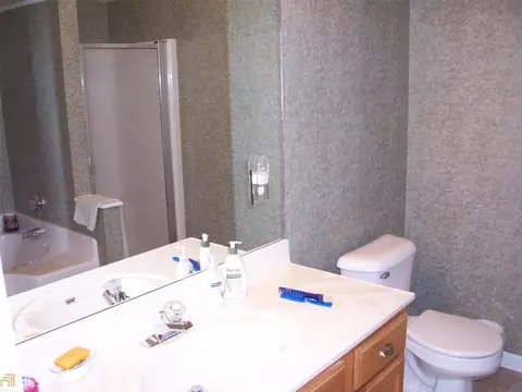 428 Hampton Green Dr, Lagrange, GA 30240 photo 15